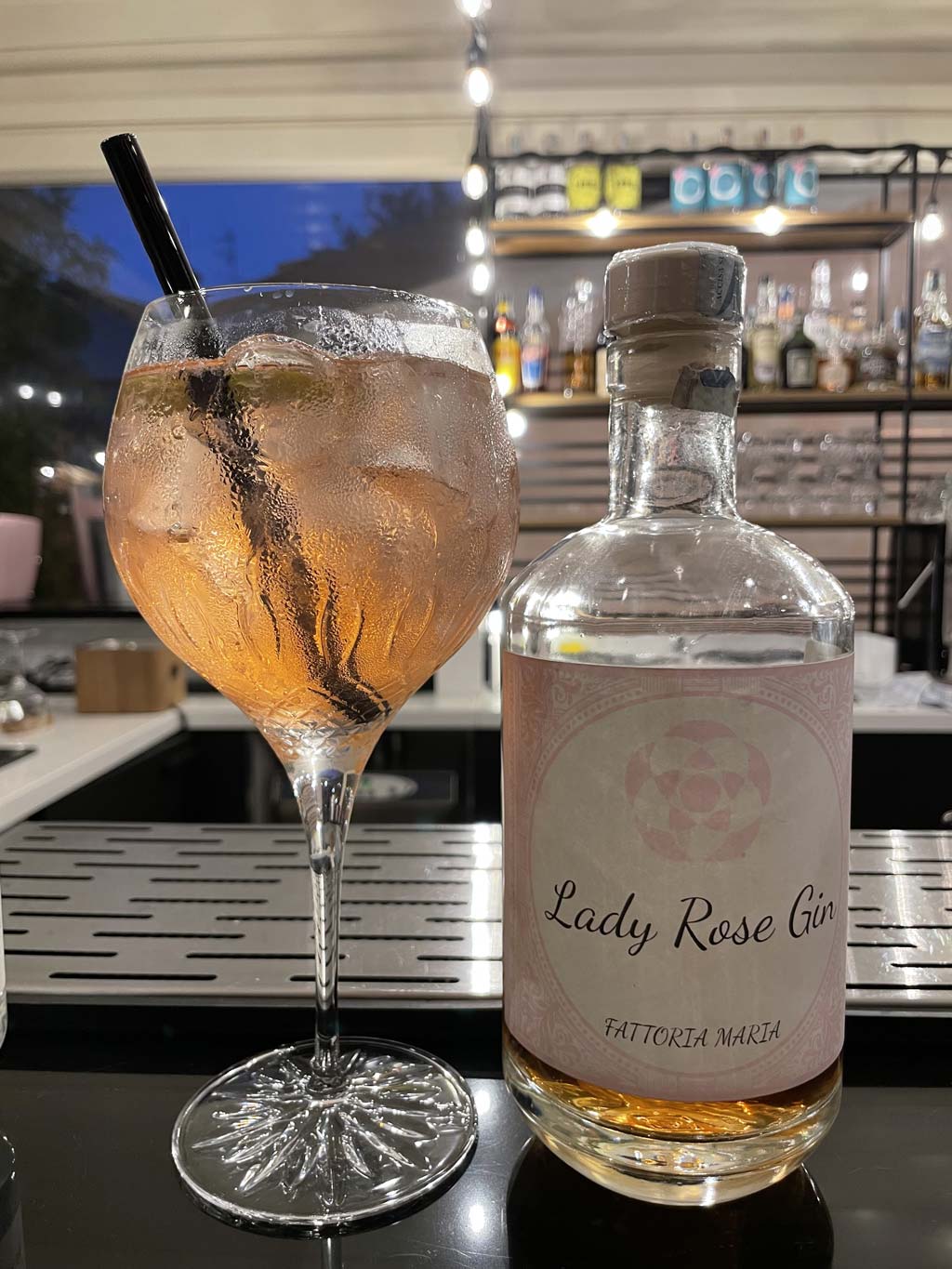 Lady Rose Gin Tonic | FATTORIA MARIA