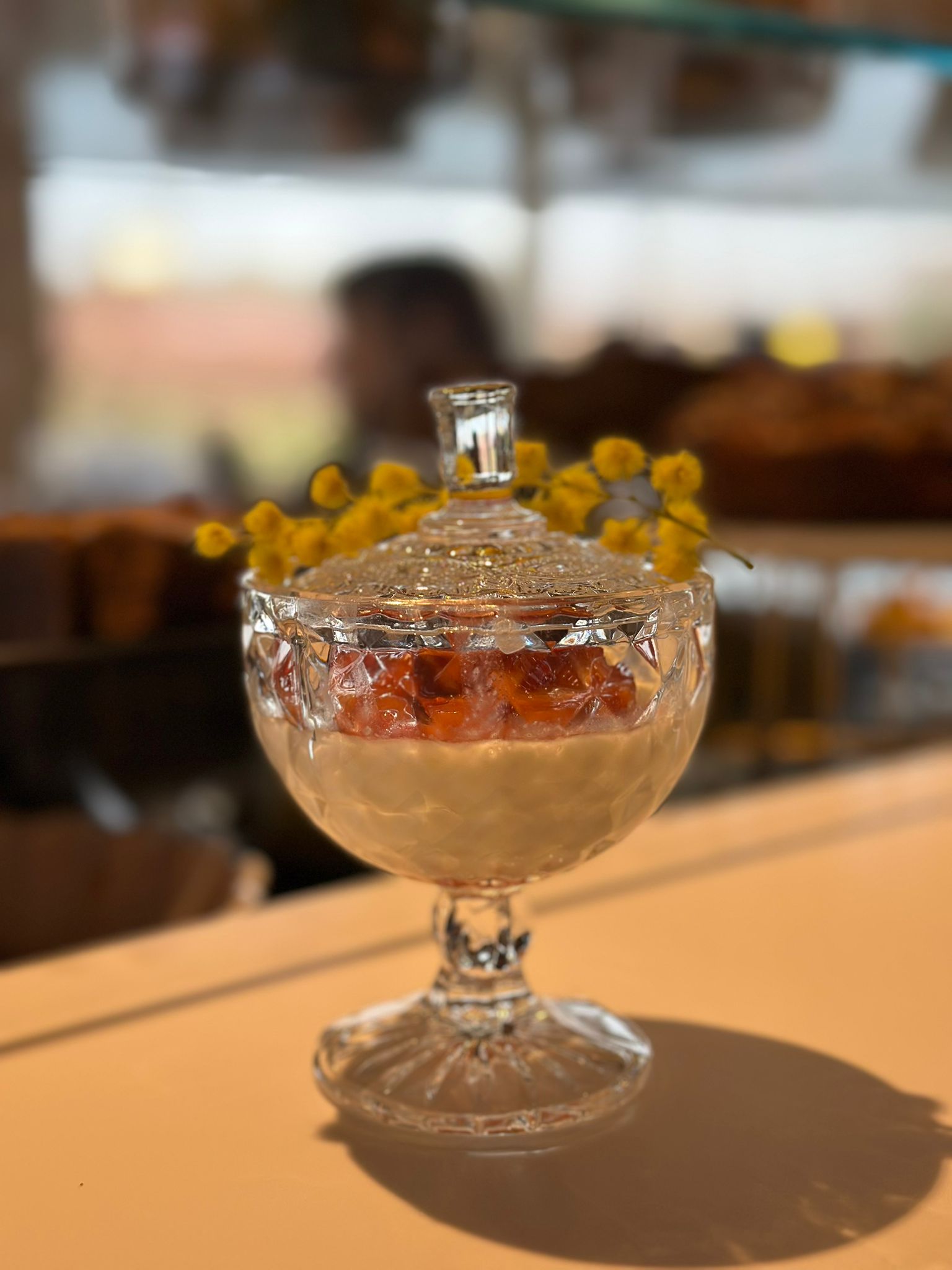 Panna cotta con pesche caramellate profumate all'arancia| FATTORIA MARIA